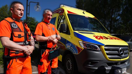 BEZPIECZEŃSTWO bliżej domu – nowa karetka w Kobylnicy! 🚑🔥