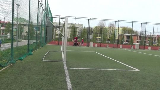 Boiska będą otwarte