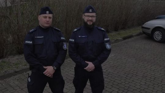 Dziecko uratowane przez policjantów