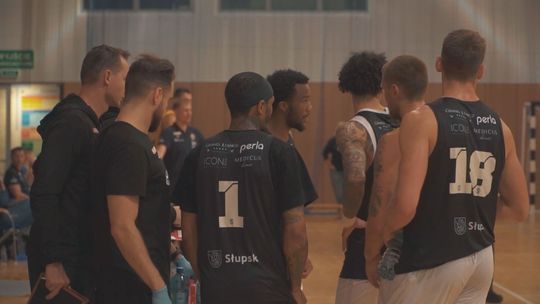 drużyna koszykówki energa czarni słupsk