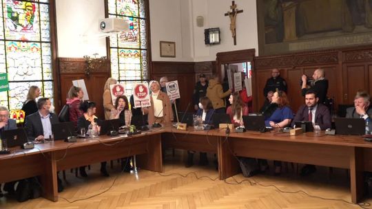 Formalnie za powiększeniem