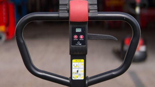 Gdzie kupić tanie paleciaki znanych firm? Sprawdź to!