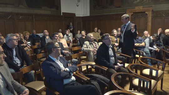 Głośna dyskusja o Starym Rynku