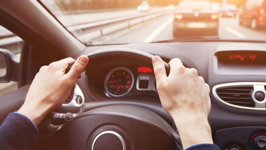 Jak ubezpieczyć swój samochód przed wyjazdem za granicę?