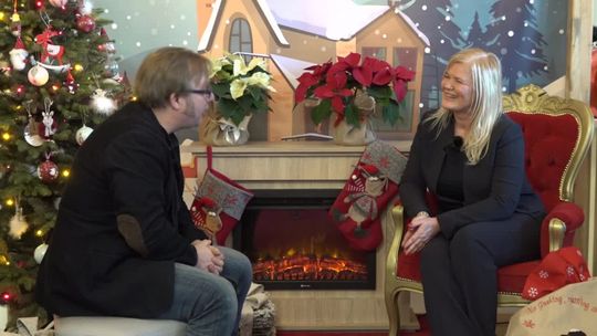 Jesienna redakcja TV Słupsk - O wystawie Dziadek do orzechow w Ustce 