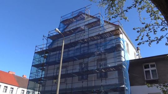 Kamienice pięknieją