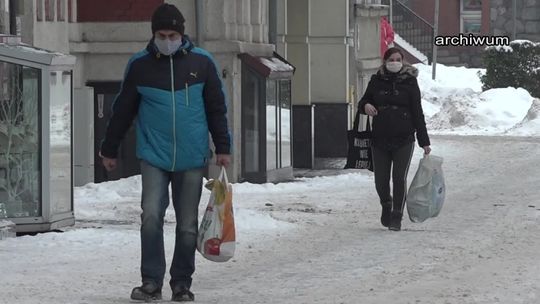 Karta w połowie roku