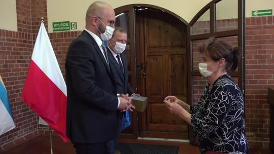 Karty dla zasłużonych