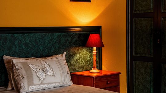 Lampki nocne dekoracyjne do domu