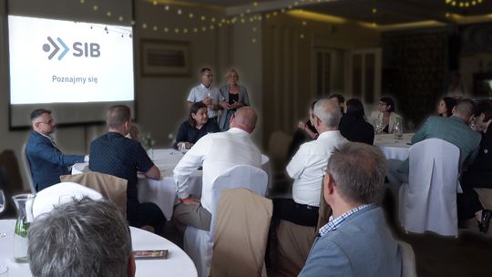 przedsiębiorcy na spotkaniu słupskiej izby biznesu