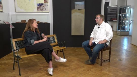 Letnia redakcja TV Słupsk - O wystawie bursztynu i imprezie w muzeum