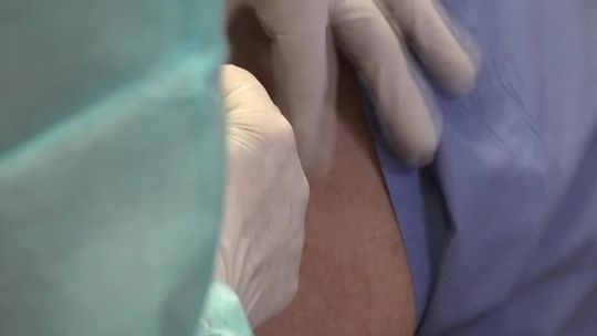 Medycy się szczepią