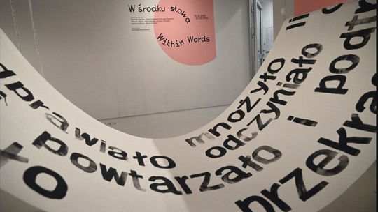 „Między Słowami”.