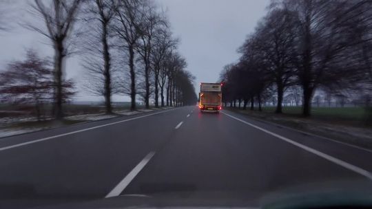 Mniej kolizji i mandatów