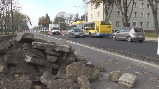 Na cmentarz równą drogą