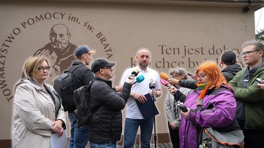 NOWY MURAL Towarzystwa Brata Alberta w Słupsku, Juwenalia i jubileusz SKB Energa Czarni NOWY MURAL Towarzystwa Brata Alberta w Słupsku, Juwenalia i jubileusz SKB Energa Czarni