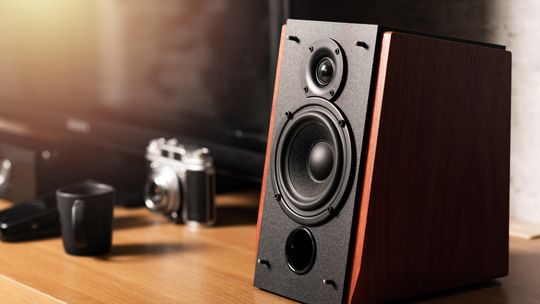 O czym pamiętać, wybierając głośniki do komputera?