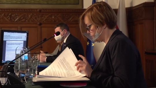 O pieniądzach, autobusach i rodzinie