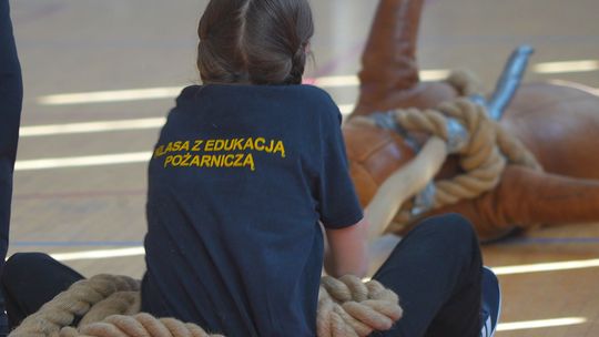 Operacja żelazne kły