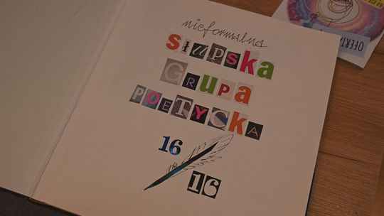 Poetycka Grupa 16/16 ma 10 lat