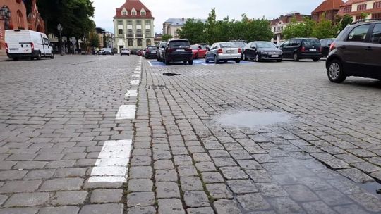 Pomnik bez samochodów