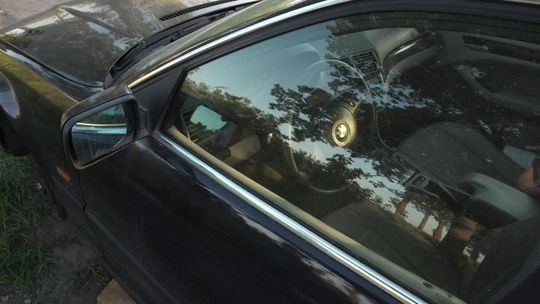 Porzucone auto dla złodziei