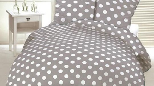 Pościel bawełniana – uniwersalny mieszkaniec sypialni