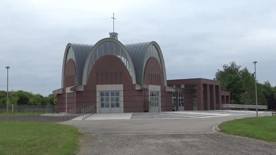 Powstanie ogromne kolumbarium