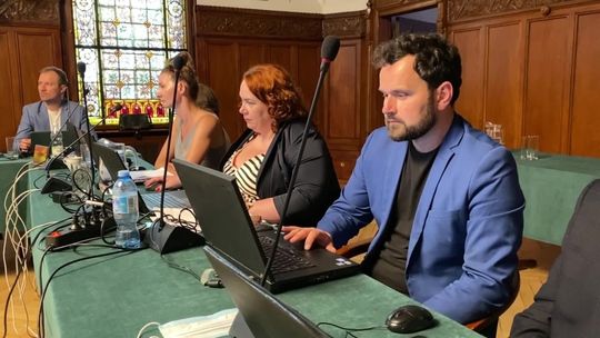 Prezydent z absolutorium