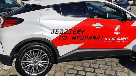 Przekazanie aut od Toyota Słupsk