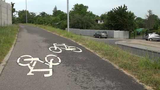 Przy ścieżce staną barierki