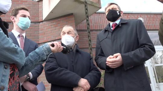 Radni o zyskach i długach