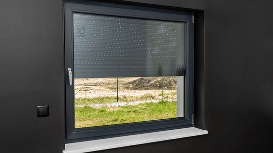 Rolety – komfort, styl i funkcjonalność dla Twojego wnętrza