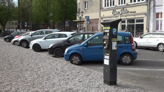 Skomplikowane zniżki w podwyżce