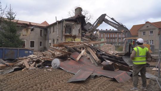 Słowackiego 43 - rozbiórka po pożarze