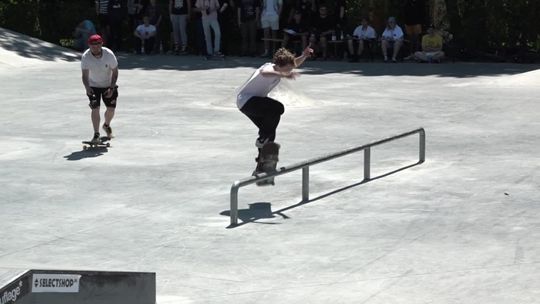 Słupsko-usteckie zmagania na deskach