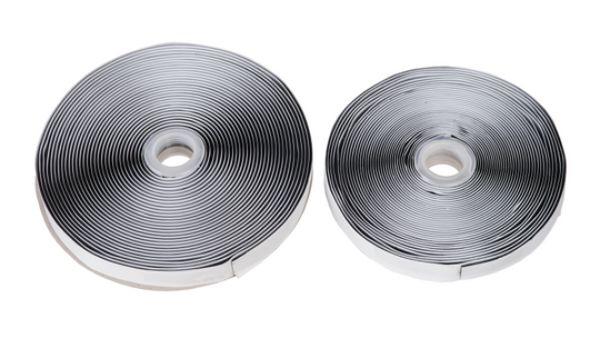 Sposoby trwałego mocowania siatek przeciw komarom