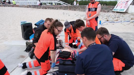 Studenci na manewrach