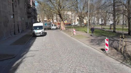 Szarych Szeregów do remontu