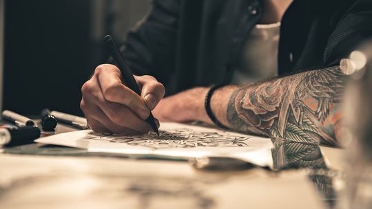 Sztuka Tatuażu a Odpowiedzialność Ekologiczna: Jak BDO wpływa na Praktyki Studia Tatuażu w Zarządzaniu Odpadami?