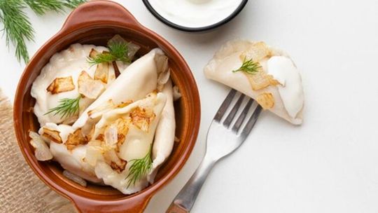 Tradycyjne polskie dania na obiad z dostawą do domu