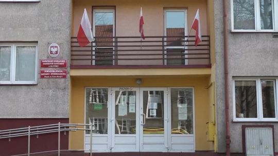 Urzędnicy przy telefonie