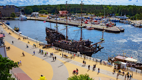Ustka i okolice. Odkryj miejsca, które są najchętniej odwiedzane przez turystów!