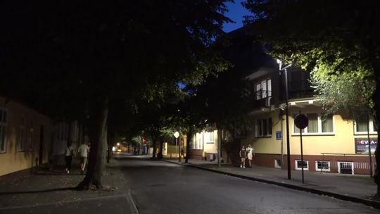 W Ustce trwa wymiana lamp