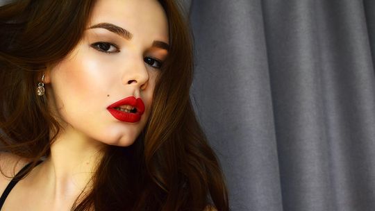 Zabiegi kosmetyczne czy medycyny estetycznej? Sprawdź, co wybrać