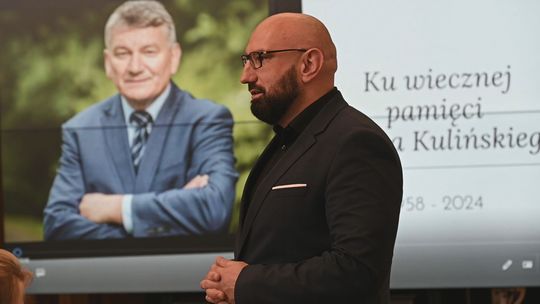 Zasłużony dla Powiatu