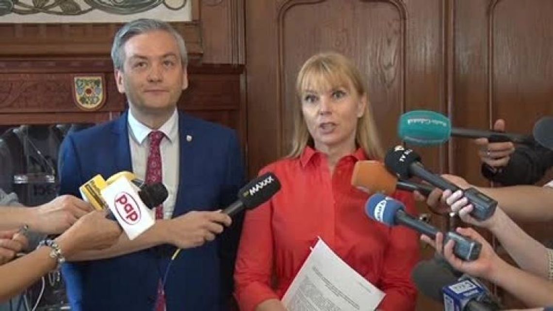 "Konferencja prasowa prezydenta Słupska"